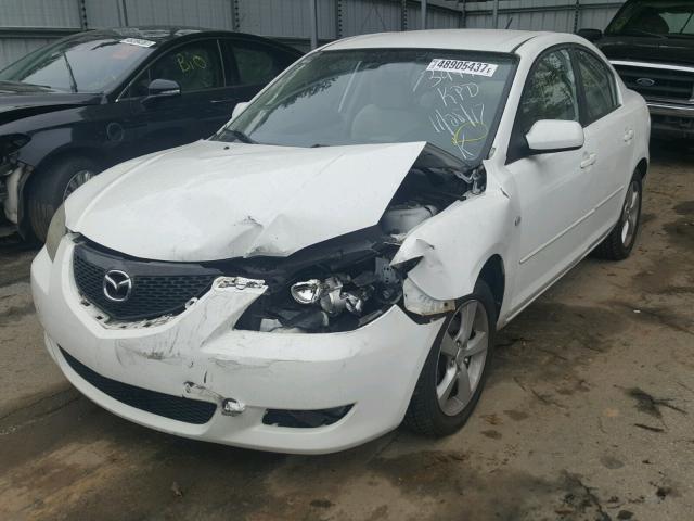 JM1BK12F141163444 - 2004 MAZDA 3 I WHITE photo 2