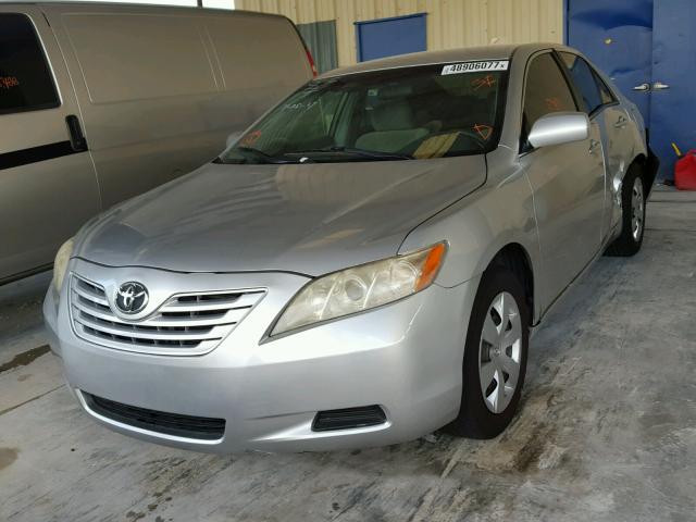 4T1BE46K19U306281 - 2009 TOYOTA CAMRY BASE SILVER photo 2