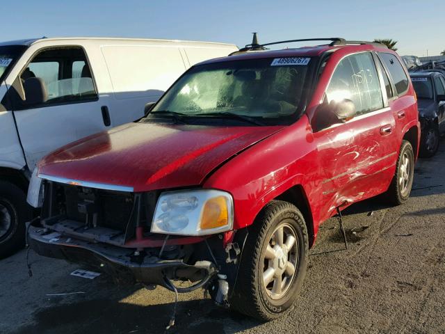 1GKDT13S622338123 - 2002 GMC ENVOY RED photo 2