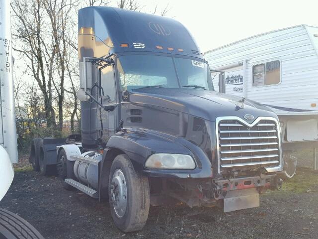 1M1AK06Y95N001203 - 2005 MACK 600 CXN600 BLACK photo 1