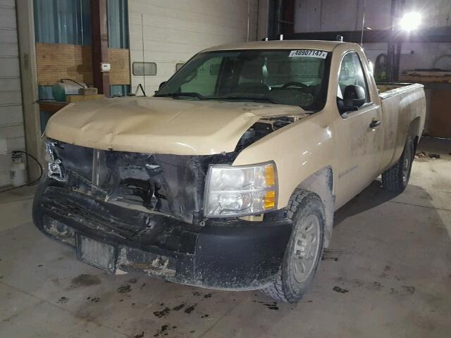 1GCEC14C97Z603400 - 2007 CHEVROLET SILVERADO TAN photo 2