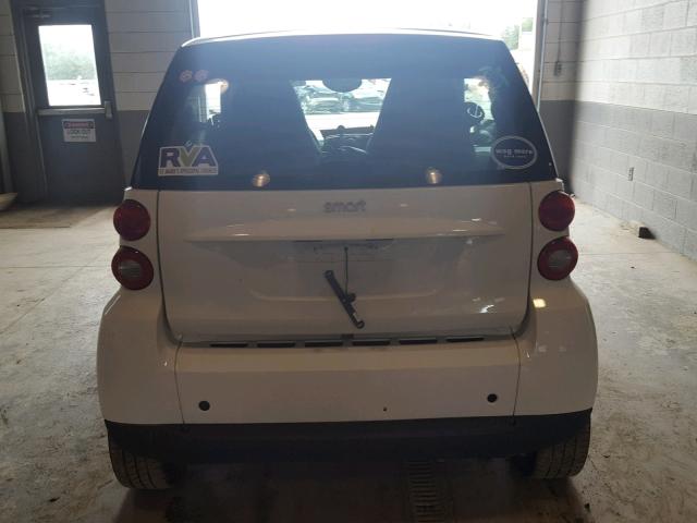 WMEEJ31X19K222923 - 2009 SMART FORTWO PUR WHITE photo 6