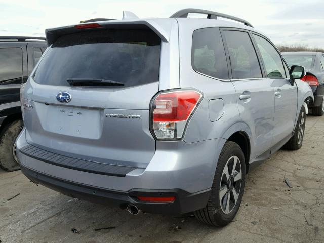 JF2SJARC6JH420665 - 2018 SUBARU FORESTER 2 SILVER photo 4