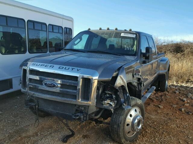 1FTXW43R89EA68299 - 2009 FORD F450 SUPER GRAY photo 2