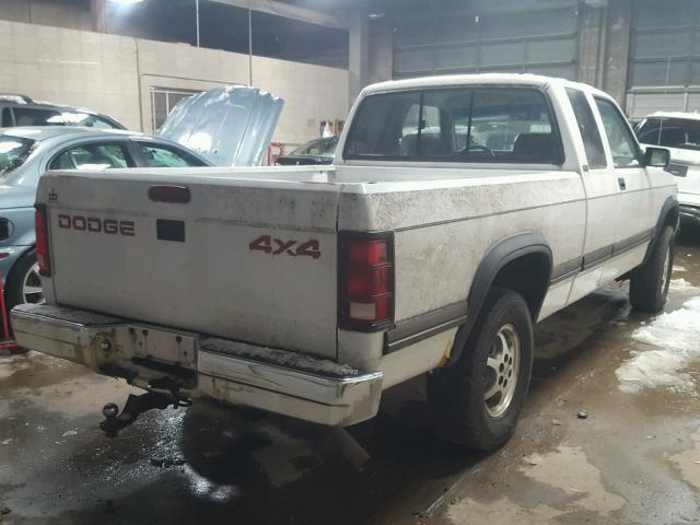 1B7GG23Y5TS609178 - 1996 DODGE DAKOTA WHITE photo 4