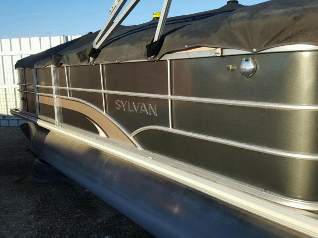 SYL44657F314 - 2014 SYLV BOAT GRAY photo 9