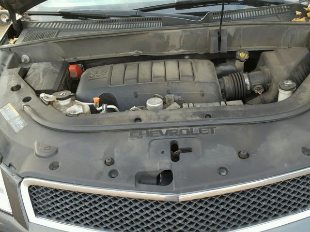 1GNKRGED1BJ119991 - 2011 CHEVROLET TRAVERSE L GRAY photo 7