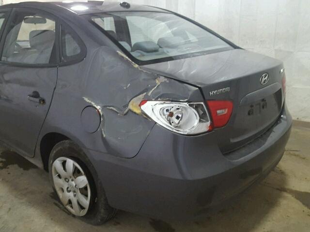 KMHDU46D07U166993 - 2007 HYUNDAI ELANTRA GL GRAY photo 9