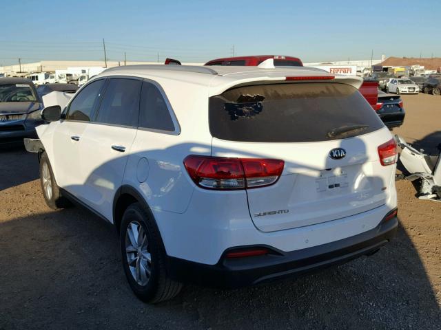 5XYPG4A32GG161738 - 2016 KIA SORENTO LX WHITE photo 3