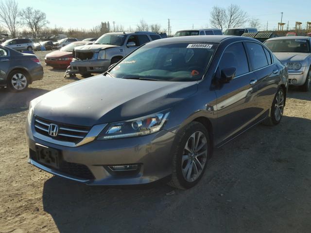 1HGCR2F56DA026654 - 2013 HONDA ACCORD SPO GRAY photo 2