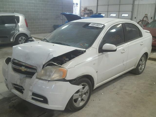 KL1TD56668B041993 - 2008 CHEVROLET AVEO BASE WHITE photo 2