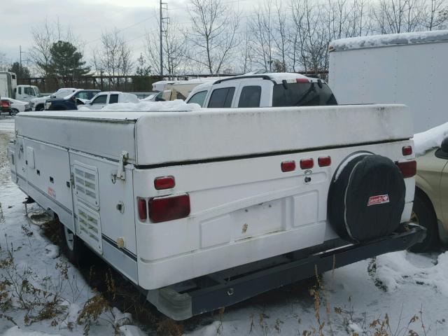 4CP681H1737245106 - 2002 OTHR CAMPER WHITE photo 3