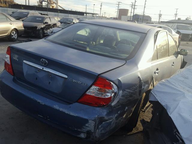 4T1BE32K13U652337 - 2003 TOYOTA CAMRY LE BLUE photo 4