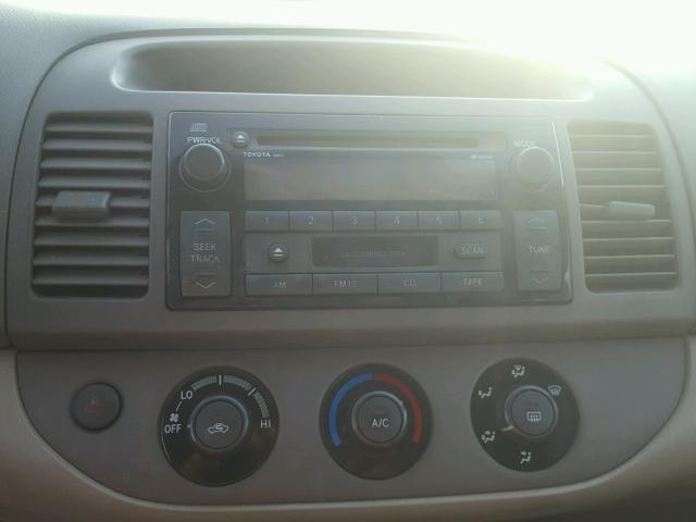 4T1BE32K13U652337 - 2003 TOYOTA CAMRY LE Blau Foto 9