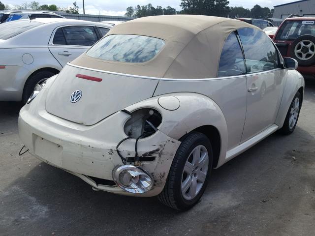 3VWRF31YX7M411261 - 2007 VOLKSWAGEN NEW BEETLE 米色 照片 4