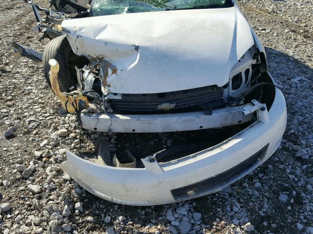 2G1WT58NX79285684 - 2007 CHEVROLET IMPALA LT WHITE photo 7