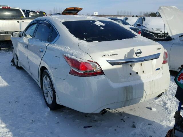 1N4AL3AP7DN410544 - 2013 NISSAN ALTIMA 2.5 WHITE photo 3