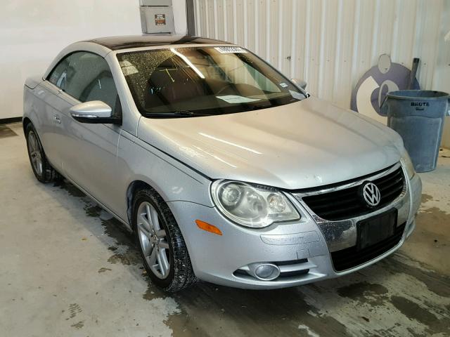 WVWFA71F79V018028 - 2009 VOLKSWAGEN EOS LUX 银色 照片 1
