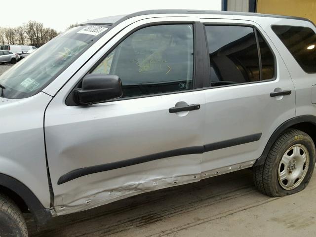 SHSRD78525U302864 - 2005 HONDA CR-V LX SILVER photo 9