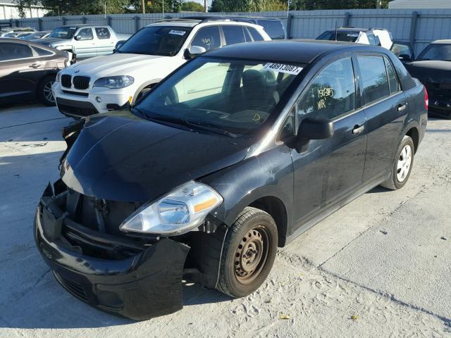 3N1CC1AP1BL389889 - 2011 NISSAN VERSA S BLACK photo 2