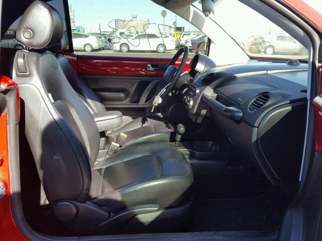 3VWRG31Y66M320550 - 2006 VOLKSWAGEN NEW BEETLE წითელი ფოტო 5