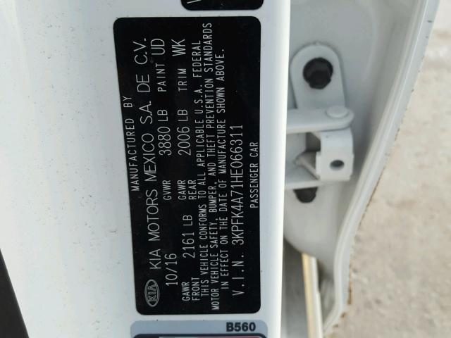 3KPFK4A71HE066311 - 2017 KIA FORTE LX WHITE photo 10