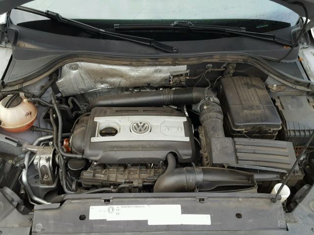 WVGAV7AX2CW522474 - 2012 VOLKSWAGEN TIGUAN S SILVER photo 7