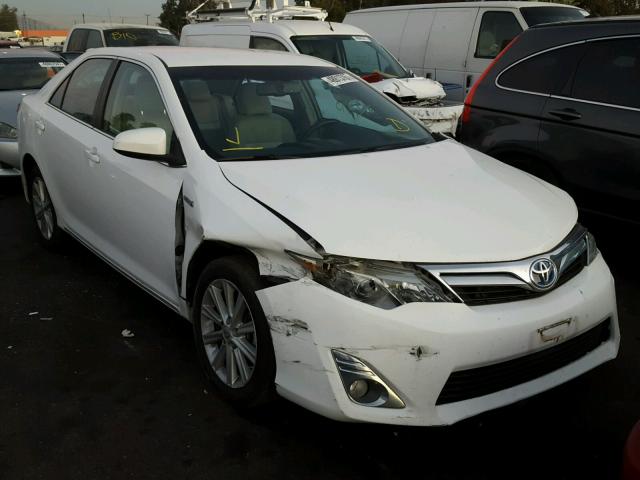 4T1BD1FK0DU065999 - 2013 TOYOTA CAMRY HYBR WHITE photo 1