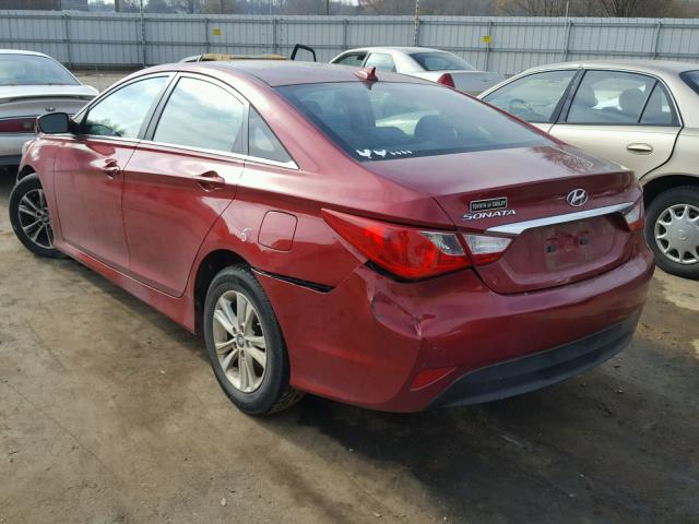 5NPEB4AC2EH834331 - 2014 HYUNDAI SONATA GLS RED photo 3