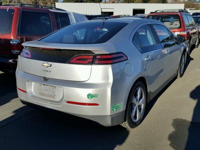 1G1RE6E46EU155278 - 2014 CHEVROLET VOLT SILVER photo 4