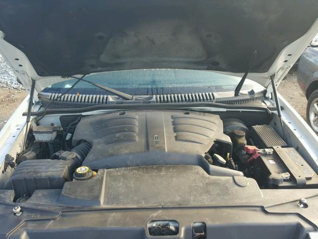 5LMEU78H93ZJ35905 - 2003 LINCOLN AVIATOR 白色 照片 7