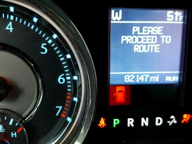 2A4RR8DGXBR782538 - 2011 CHRYSLER TOWN & COU BLUE photo 8