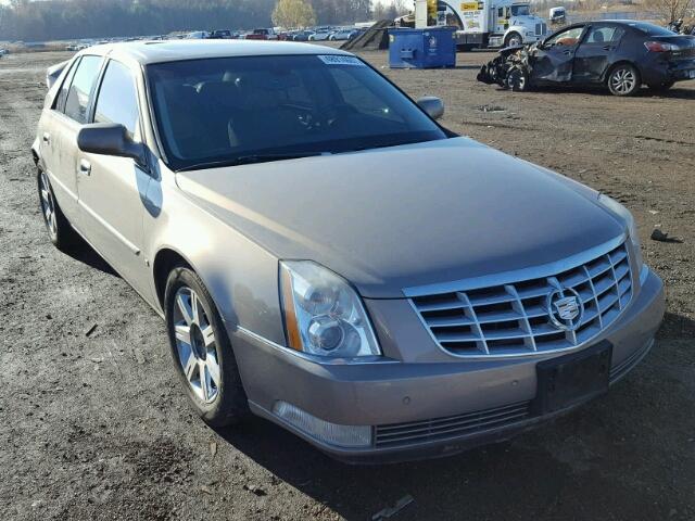 1G6KD57Y57U151749 - 2007 CADILLAC DTS BEIGE photo 1