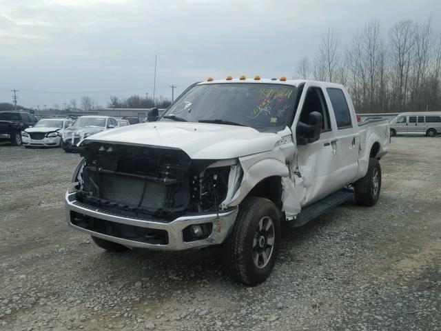 1FT7W2BT9GEA68052 - 2016 FORD F250 SUPER WHITE photo 2