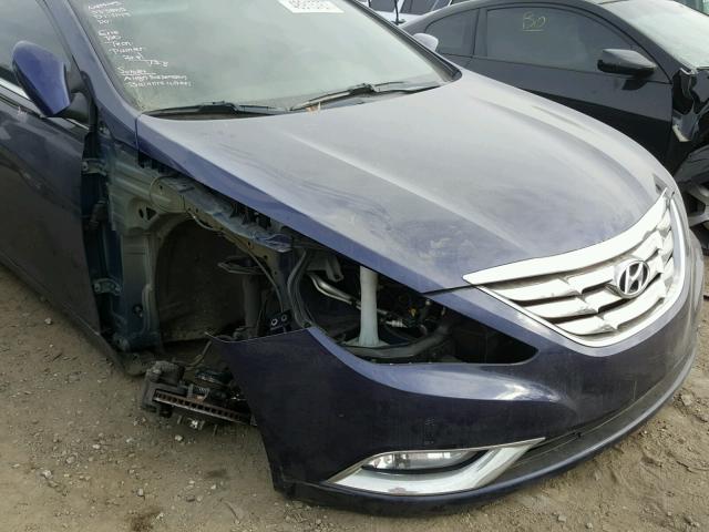 5NPEC4AC2BH056928 - 2011 HYUNDAI SONATA SE BLUE photo 9