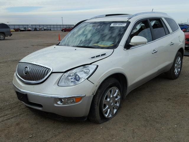 5GAKRCED1CJ102791 - 2012 BUICK ENCLAVE WHITE photo 2
