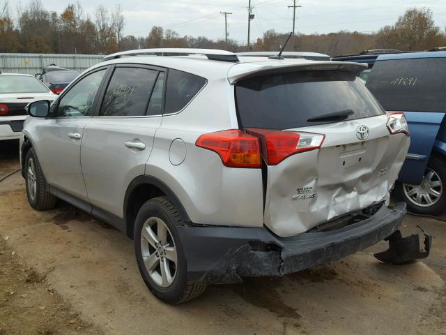 2T3RFREV3FW296814 - 2015 TOYOTA RAV4 XLE SILVER photo 3