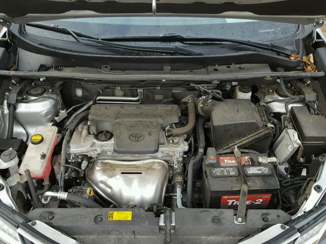 2T3RFREV3FW296814 - 2015 TOYOTA RAV4 XLE SILVER photo 7