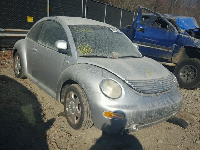 3VWCA21C4XM443917 - 1999 VOLKSWAGEN NEW BEETLE SILVER photo 1