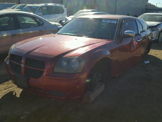 2D8FV48V95H570375 - 2005 DODGE MAGNUM SXT RED photo 2