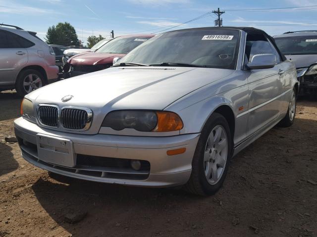 WBABR3340YEA82292 - 2000 BMW 323 CI SILVER photo 2