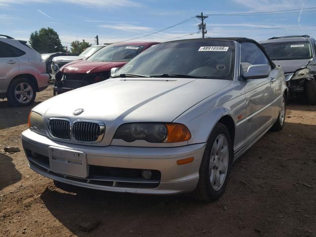 WBABR3340YEA82292 - 2000 BMW 323 CI SILVER photo 9