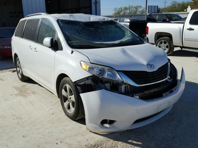 5TDKK3DC9DS354014 - 2013 TOYOTA SIENNA LE WHITE photo 1