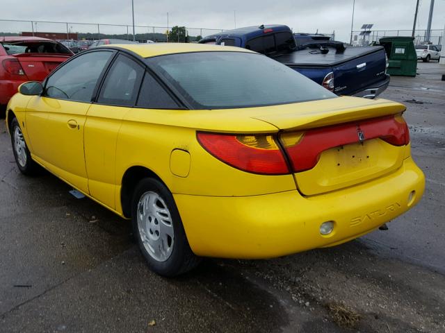 1G8ZY14731Z331224 - 2001 SATURN SC2 YELLOW photo 3