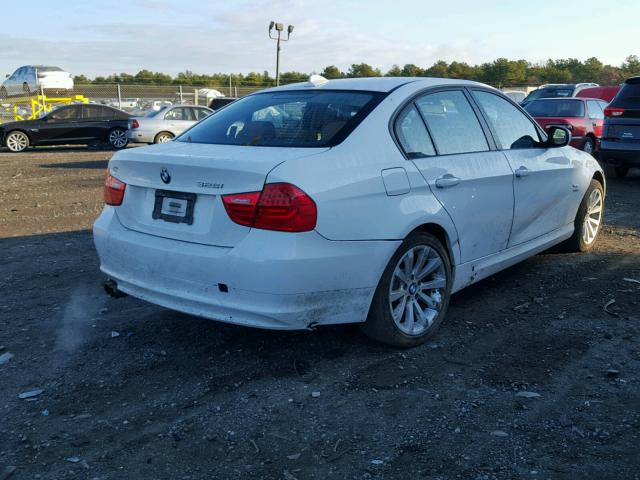 WBAPK5G54BNN32135 - 2011 BMW 328 XI SUL WHITE photo 4