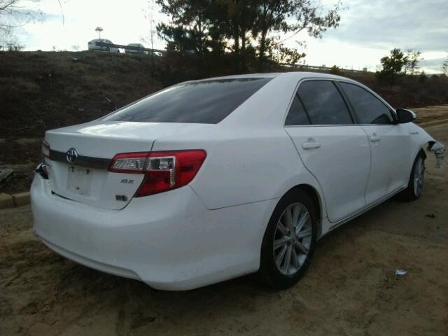 4T1BD1FK8CU056546 - 2012 TOYOTA CAMRY HYBR WHITE photo 4