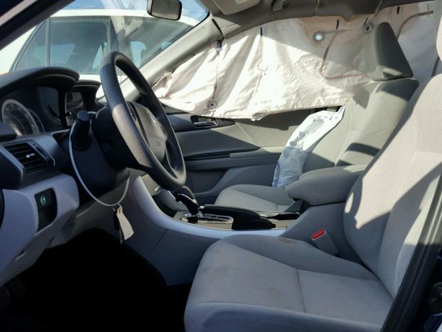 1HGCR2F32DA258456 - 2013 HONDA ACCORD LX BLUE photo 5