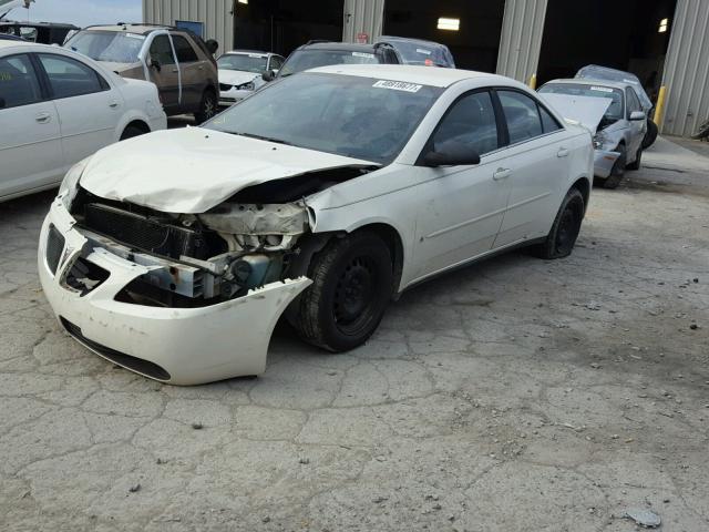 1G2ZF55B464208448 - 2006 PONTIAC G6 SE WHITE photo 2