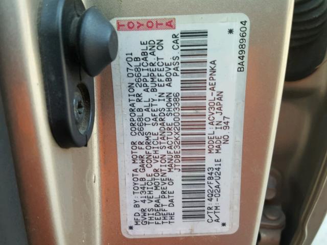 JTDBE32KX20003386 - 2002 TOYOTA CAMRY LE ოქროსფერი ფოტო 10