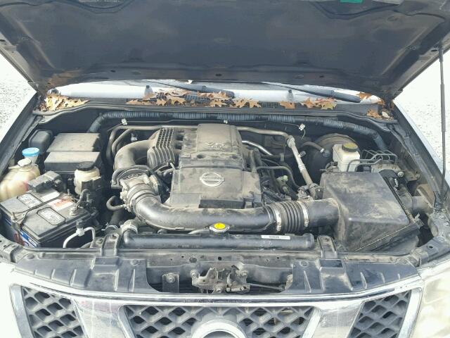 1N6AD07U48C435693 - 2008 NISSAN FRONTIER C GRAY photo 7